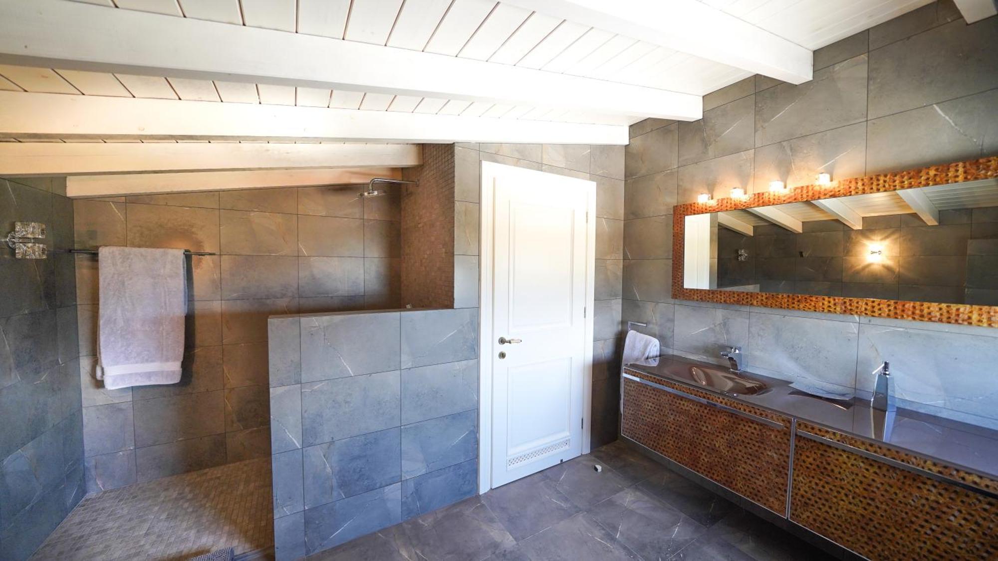 Luxury Villa Allure Dhafnes Εξωτερικό φωτογραφία