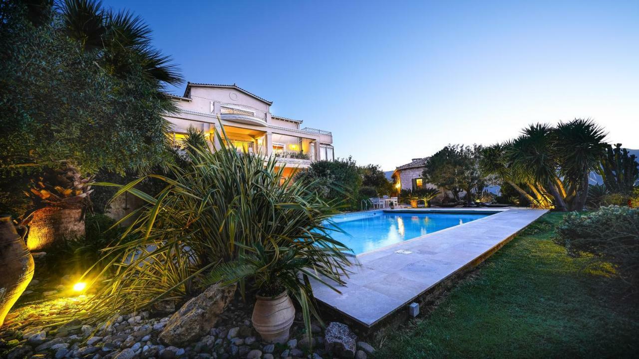 Luxury Villa Allure Dhafnes Εξωτερικό φωτογραφία
